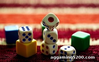 德州扑克翻牌圈制胜法则：结合jdb电子下载地址的现金棋牌实战策略